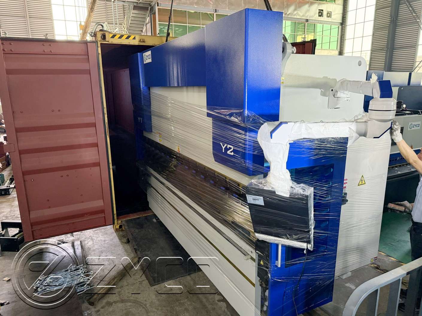CT8 electro-hydraulic bending machine