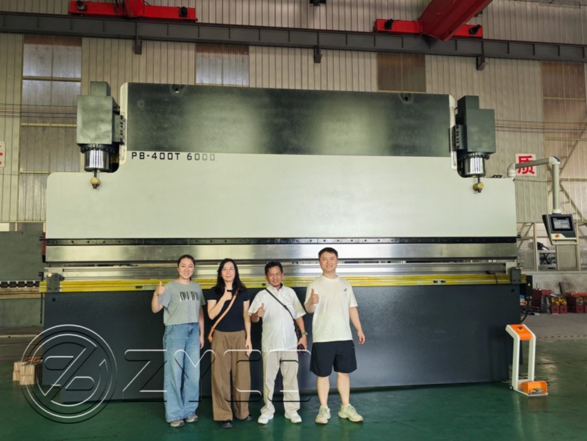 The customer fully recognized the excellent performance of ZYCO electro-hydraulic bending machine
